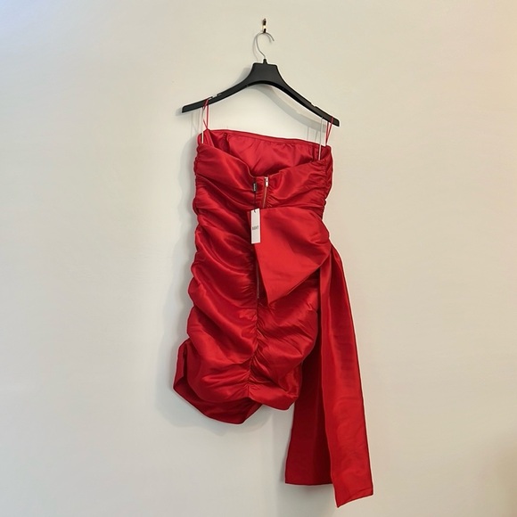 Bardot Sleeveless Oversized Bow Waist Strapless Ruched Mini Dress - Picture 10 of 14